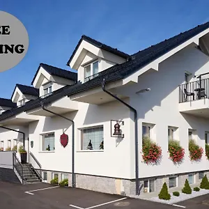 Hotel Hisa Ancka, - 3 Min To The Airport, Sencur